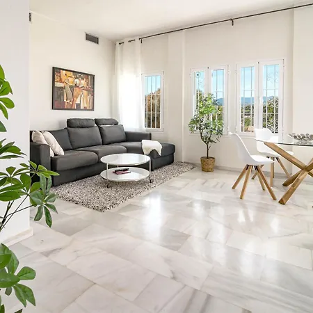 아파트 Fantastic 2 Bedroom With Sea View 마르베야